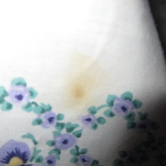 Estate Sale Vintage Quilt Top cotton Bonnet Girls White and Purples - Picture 7 of 8